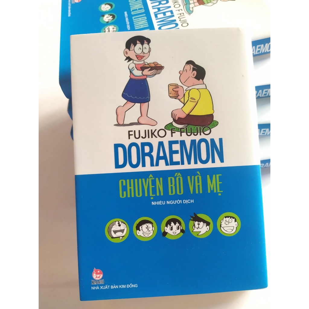 Sách - Boxset Doraemon Tuyển Tập Những Người Thân Yêu (6 Tập)