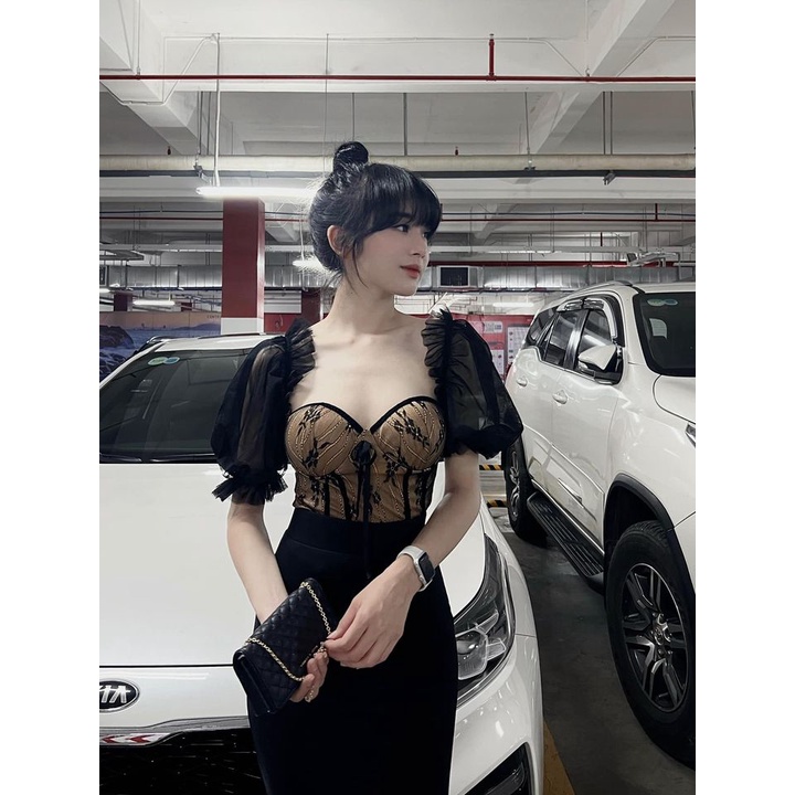 Áo ren tay bồng đen
