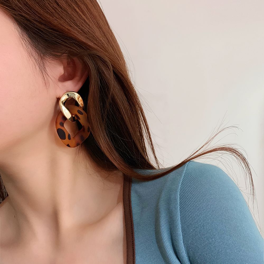 Hoa Tai Dạng Vòng Thời Trang Dành Cho Nữ