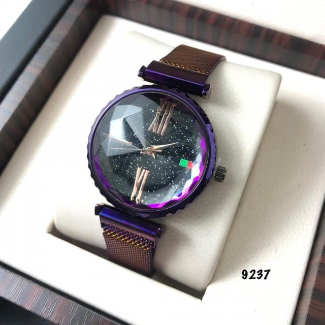 Dây Đeo Nam Châm Gucci 9237