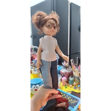 đồ búp bê .