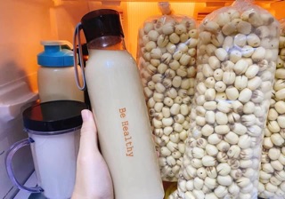 1KG Hạt sen tươi đã lấy tâm sen ( ship liền tpHCM )