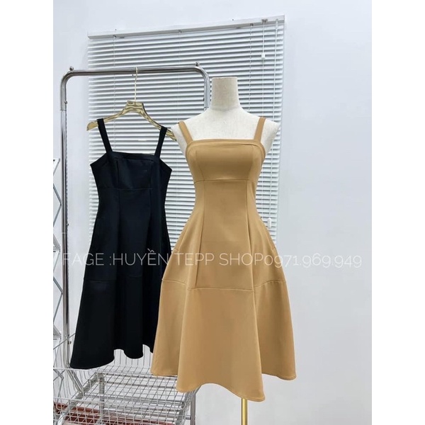 Váy 2 dây bản to phối túi