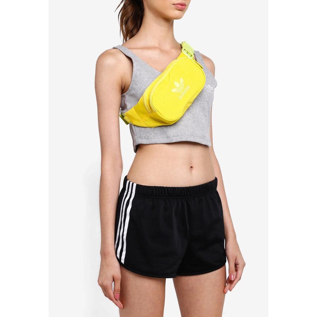 Túi đeo chéo Adidas ESSENTIAL CROSSBODY BAG