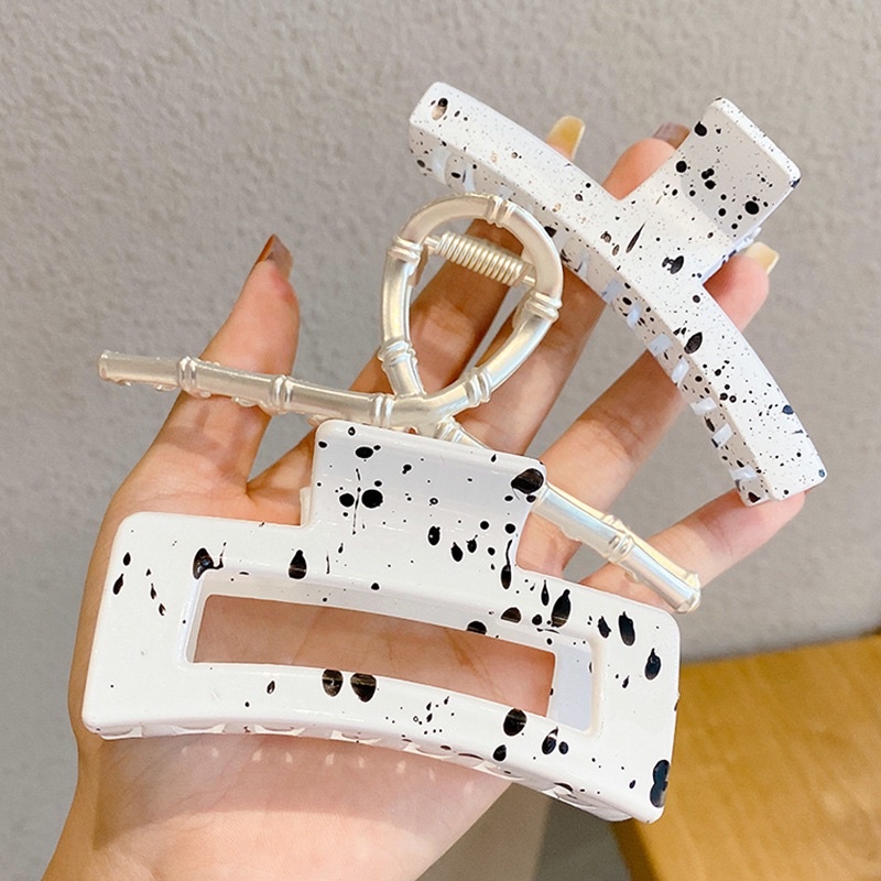 Kẹp tóc càng cua nhám phong cách Hàn Quốc