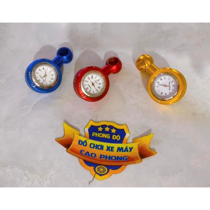 Đồng hồ mini gắn xe máy ảnh thật chụp tại shop