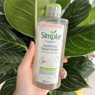 Nước Hoa Hồng Simple Kind to Skin Smothing Facial Toner 200ml