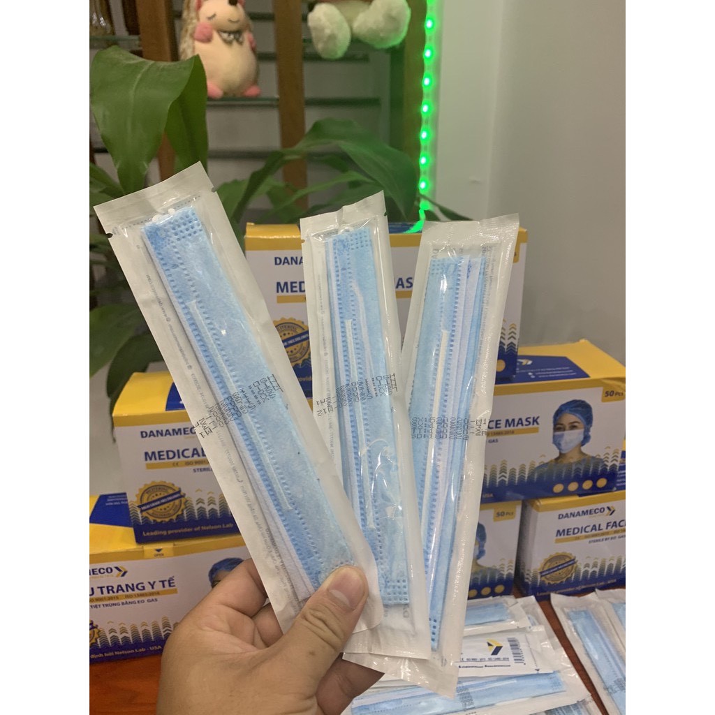 Khẩu trang y tế ĐÃ TIỆT TRÙNG Danameco 1 cái/gói-50 cái/ hộp TBYT Nguyệt Anh