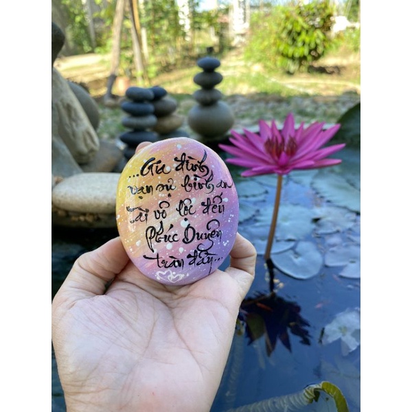 Hòn đá thần kì Gia đình