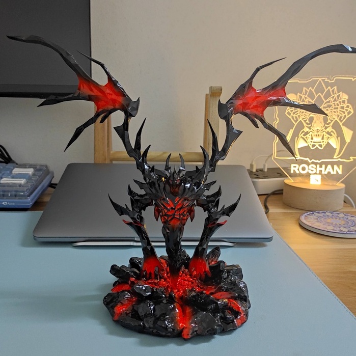 Mô hình Shadow Fiend Dota 2 nhựa phản quang handmade
