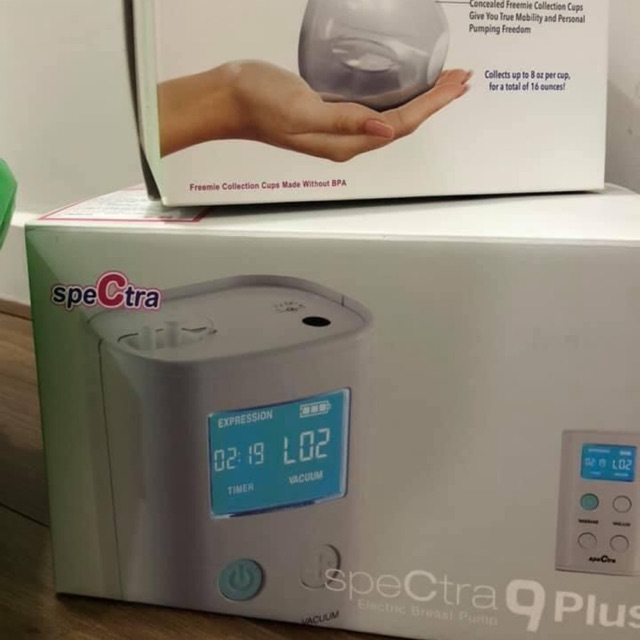 Thanh lý cup freemie và động có máy spectra 9s