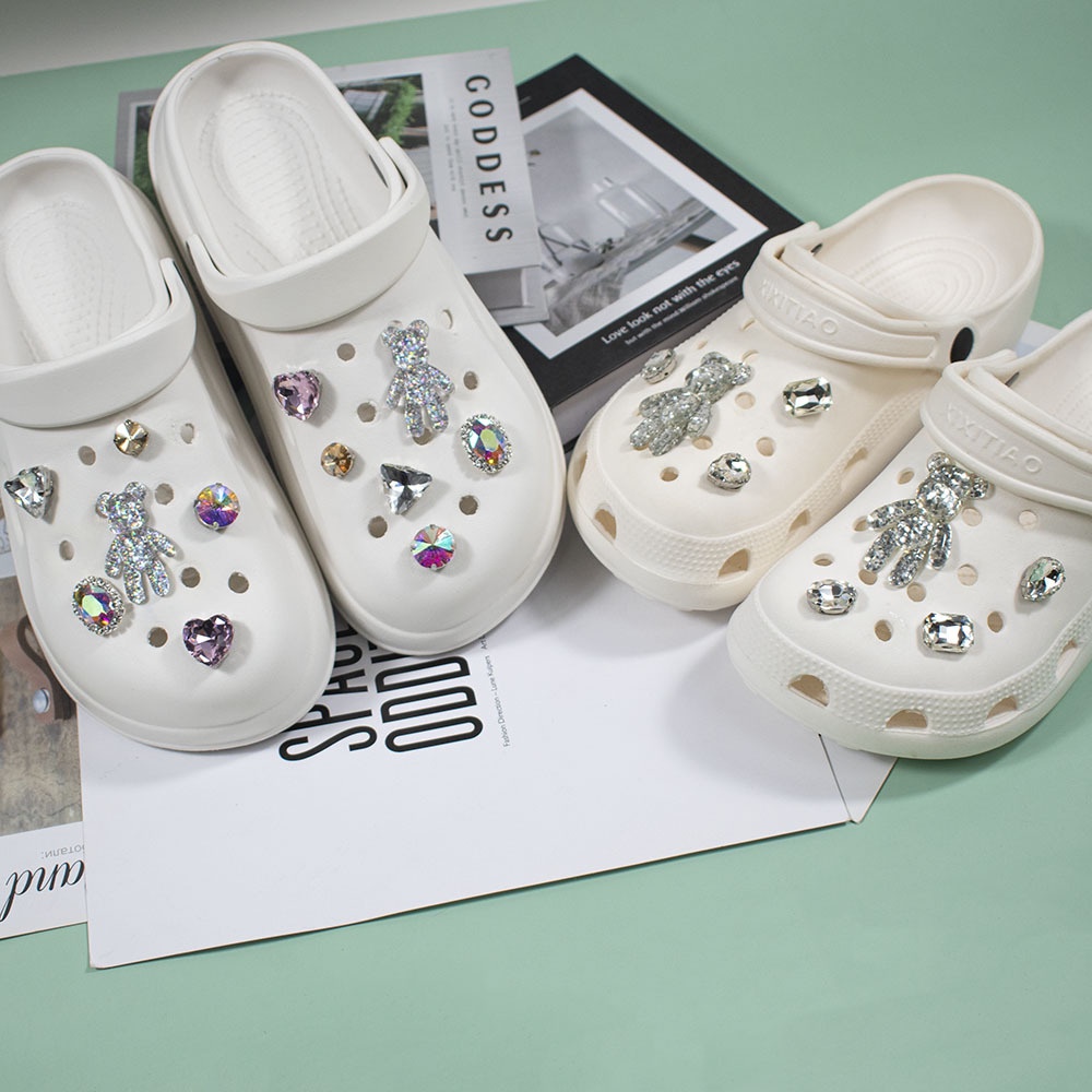 Jibbitz Bộ Phụ Kiện Trang Trí Giày Crocs Hình Gấu Hoạt Hình Đính Đá Pha Lê Phối Dây Xích Jibbitz