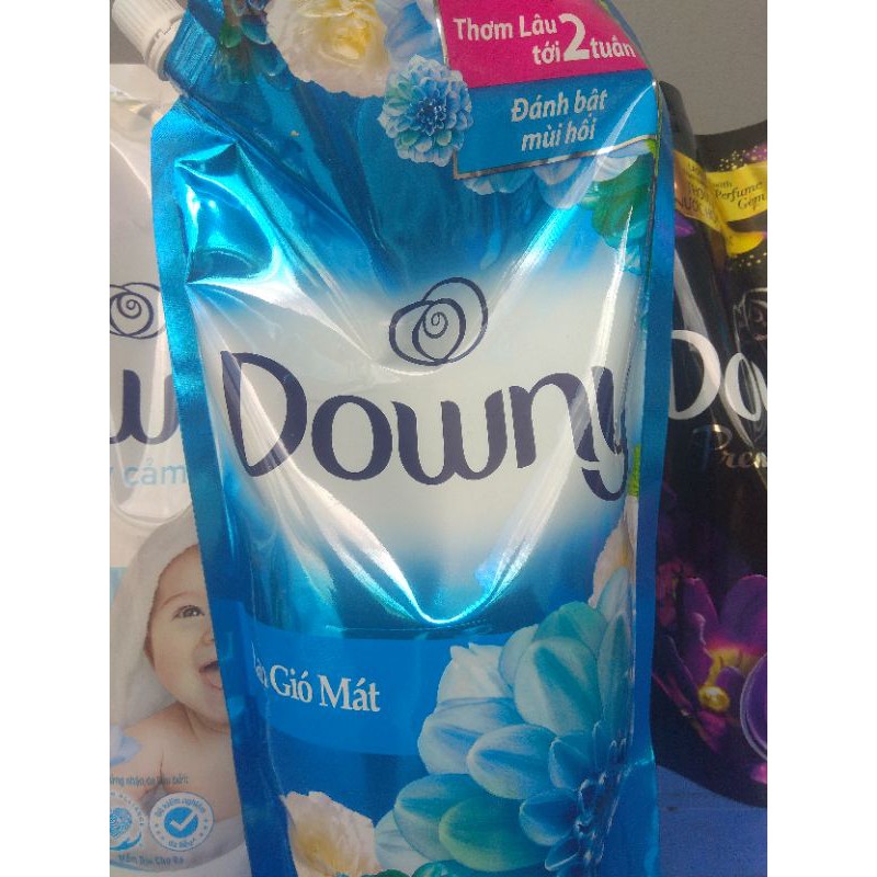 Nước xả vải Downy đậm đặc túi 1.6l