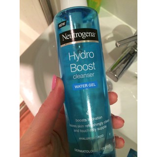 Sữa Rửa Mặt Neutrogena Hydro Boost Hydrating Cleansing Gel