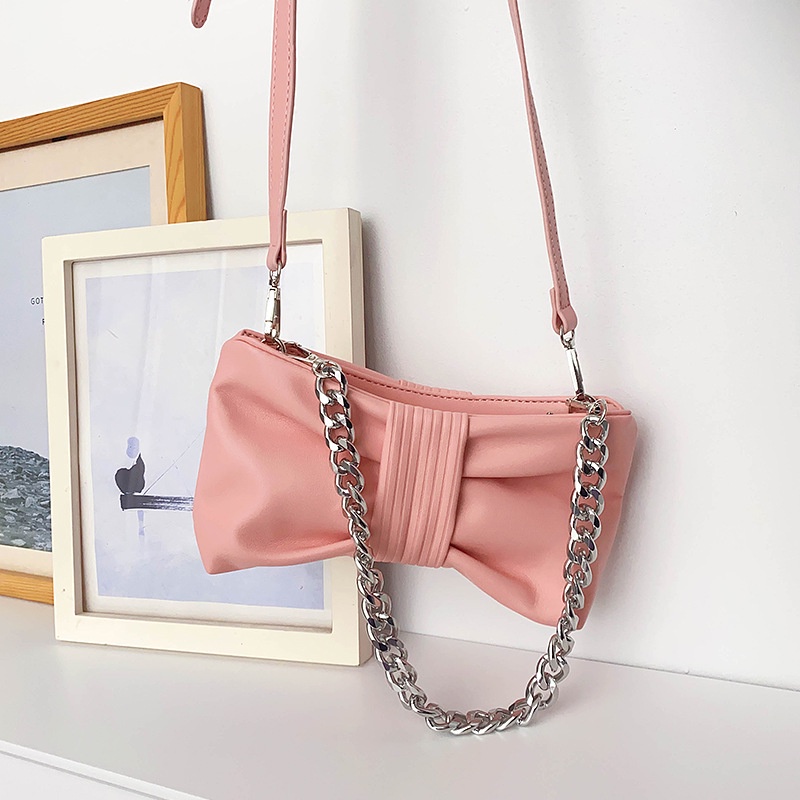 Túi đeo chéo IELGY phối dây xích kiểu dáng nơ thời trang xinh xắn dành cho nữ