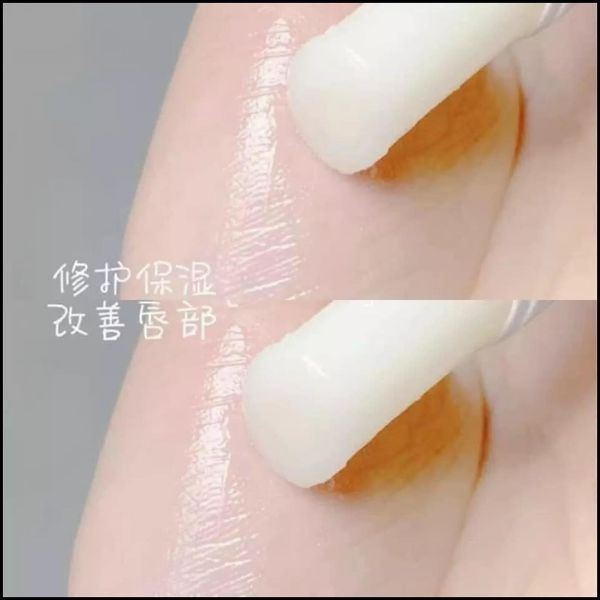 Son Dưỡng Bioderma Sáp Dưỡng Ẩm Môi Khô Nứt Nẻ Atoderm Lèvres Stick Hydratant Moisturising Pháp 4g LS