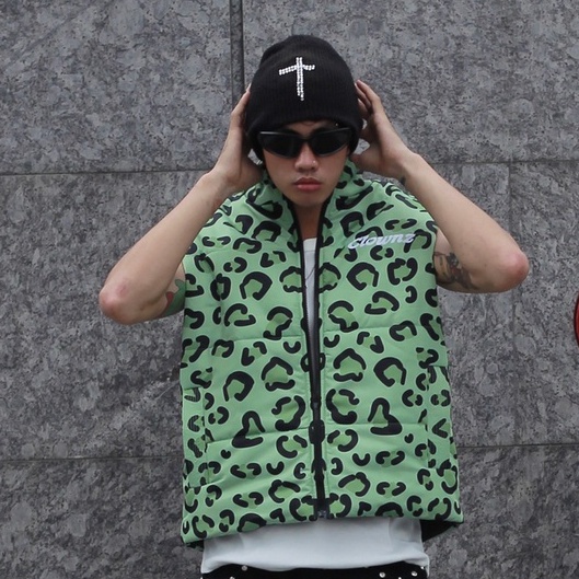 Áo phao gile local brand Clownz Leopard Puffer Jacket khoác gió unisex nam nữ form rộng