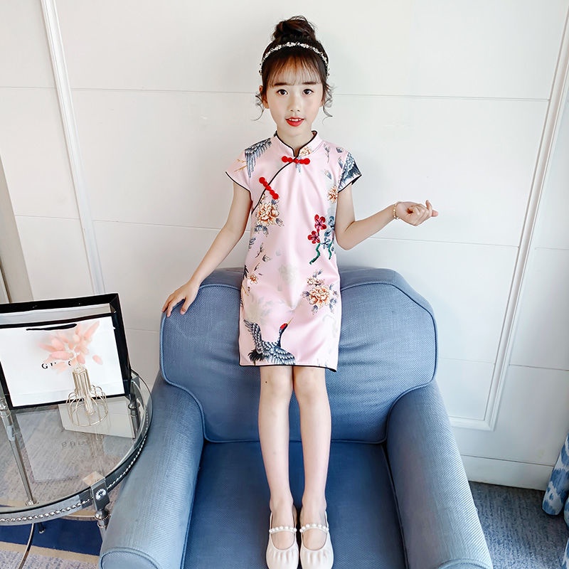 Đầm Sườn Xám Tay Ngắn Họa Tiết Hoa Phong Cách Trung Quốc Cho Bé Gái