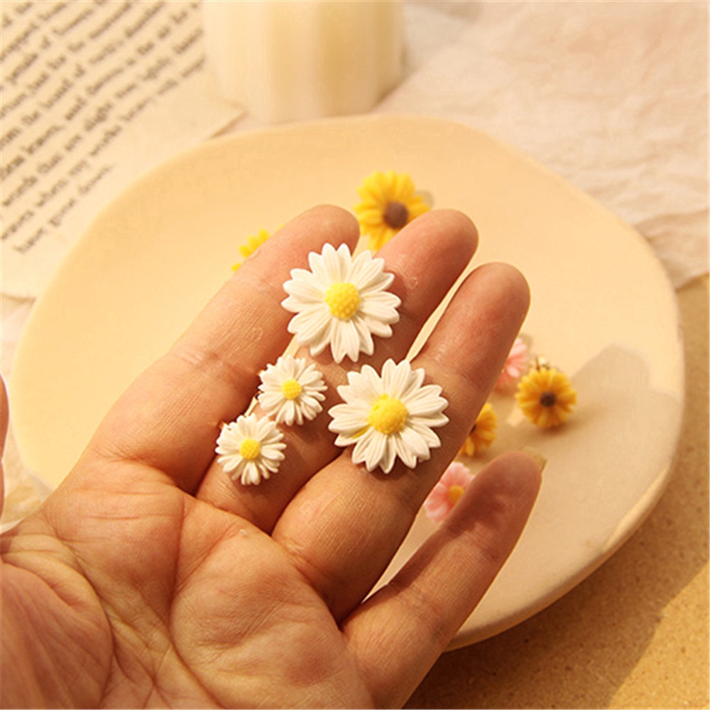 Khuyên Tai Nữ Hình Hoa Cúc Thời Trang