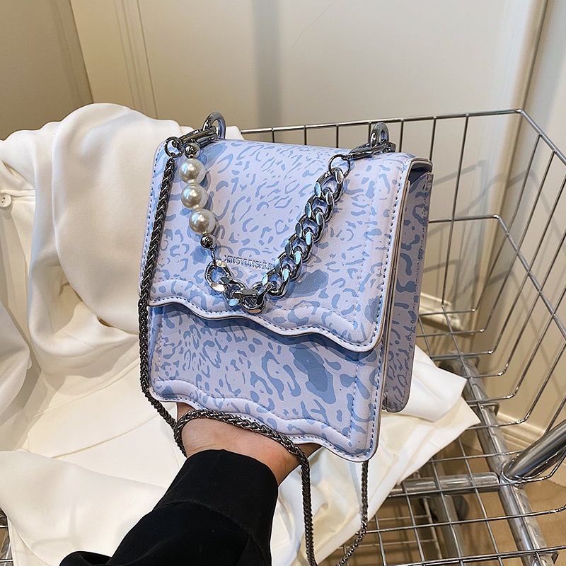 Túi đeo chéo IELGY dáng vuông nhỏ phối dây xích thời trang đường phố cá tính cho nữ