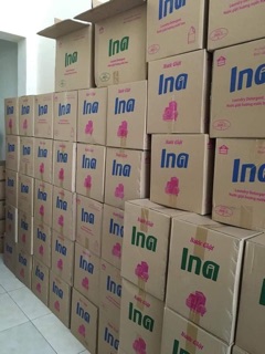 Nước giặt INA can 5 lít