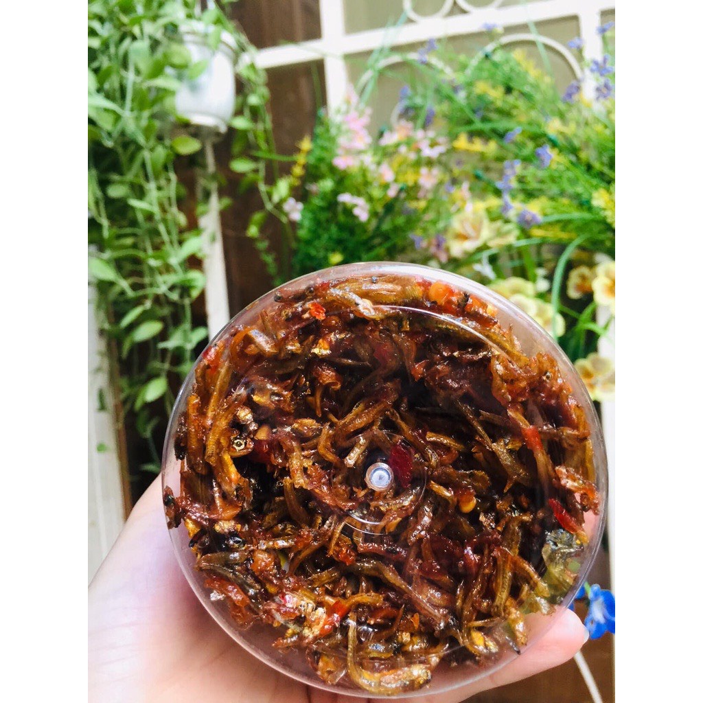 Cá cơm rim cay cay  mặn mặn ngọt ngon dai vừa miệng hủ 250 gram
