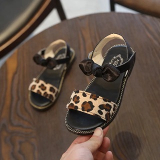 Giày sandal bé gái (size 26-36) mẫu 04