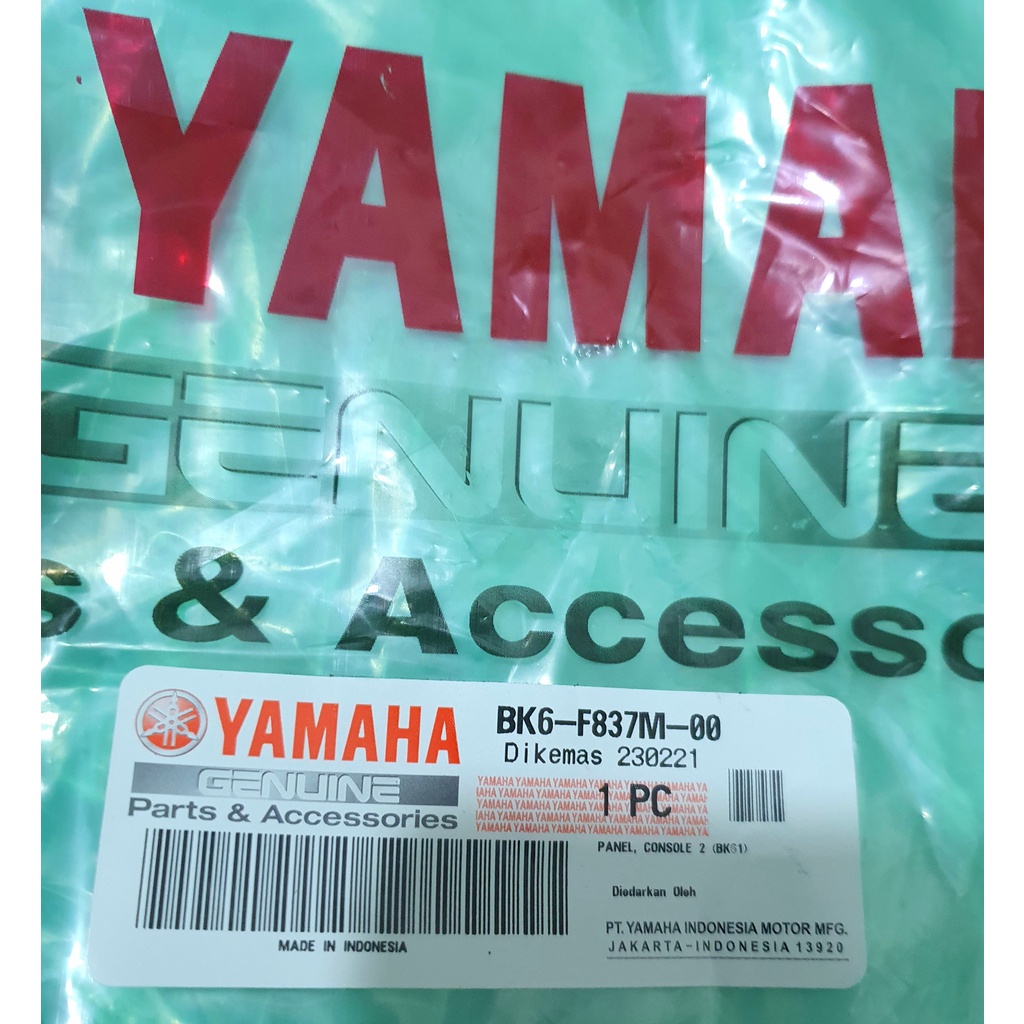 Ốp cạnh đầu nhựa đen Yamaha R15v3 chính hãng nhập Indonesia