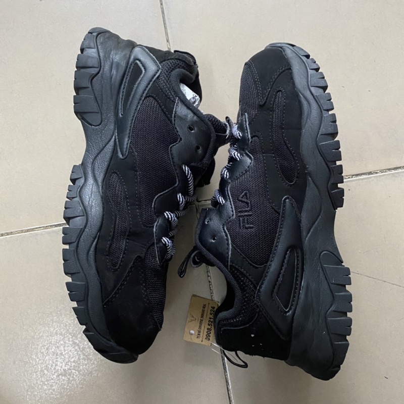 Giày chính hãng đã qua sử dụng