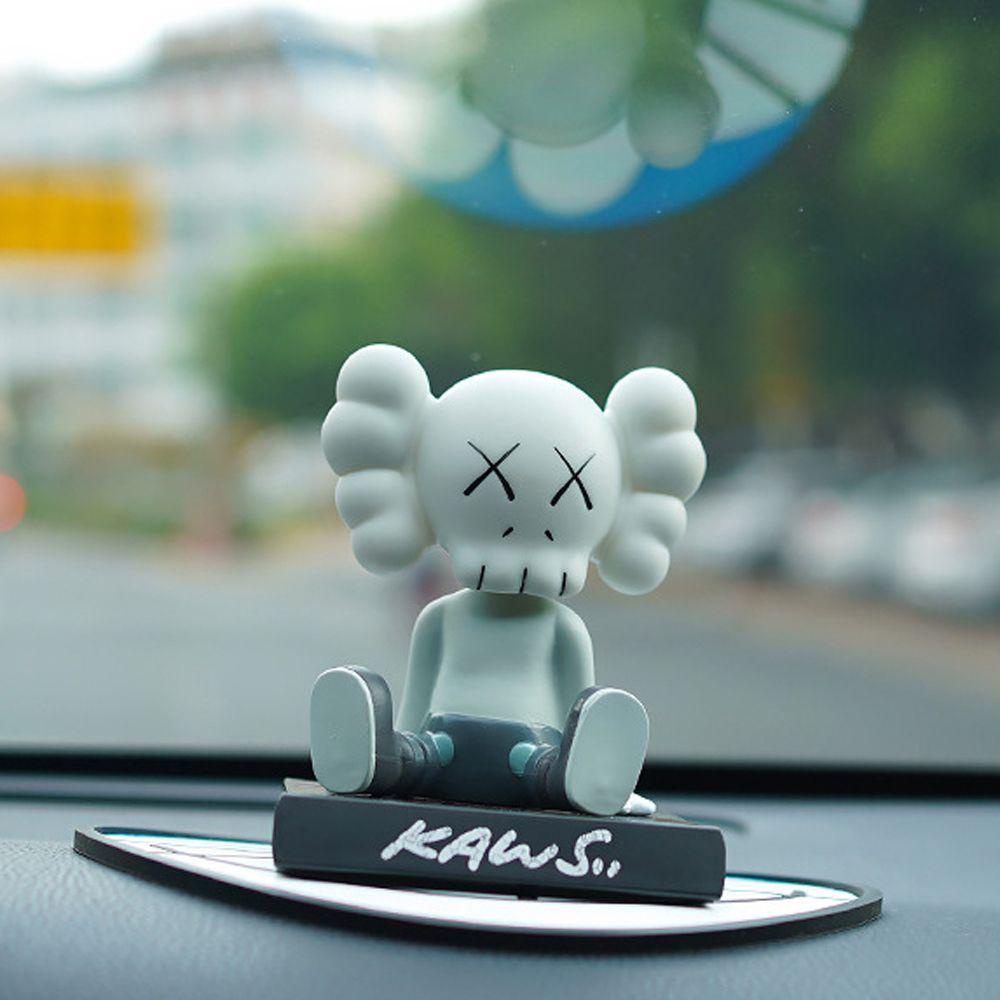 Giá Đỡ Điện Thoại Hình Búp Bê Hoạt Hình Dễ Thương Trang Trí Nội Thất Xe Hơi