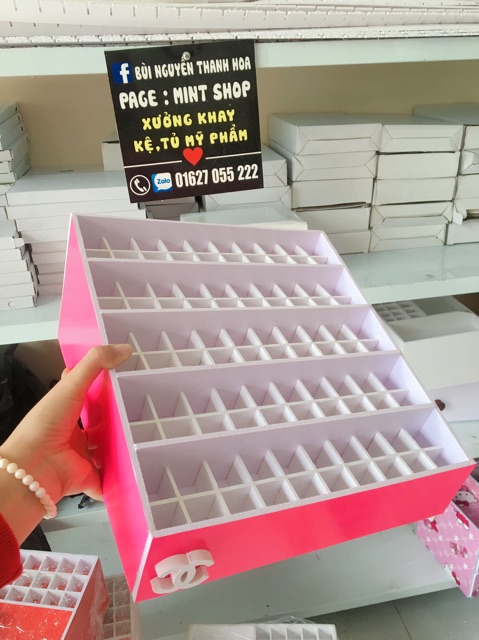 Khay son 100 ô phân tầng màu hồng