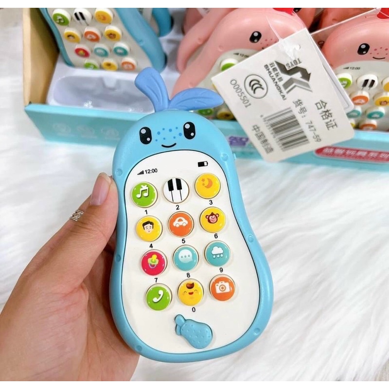 [Tặng Pin + dây đeo] - Đồ chơi điện thoại thông minh hươu cao cổ/ mèo chuột/ cà rốt phát âm thanh sống động
