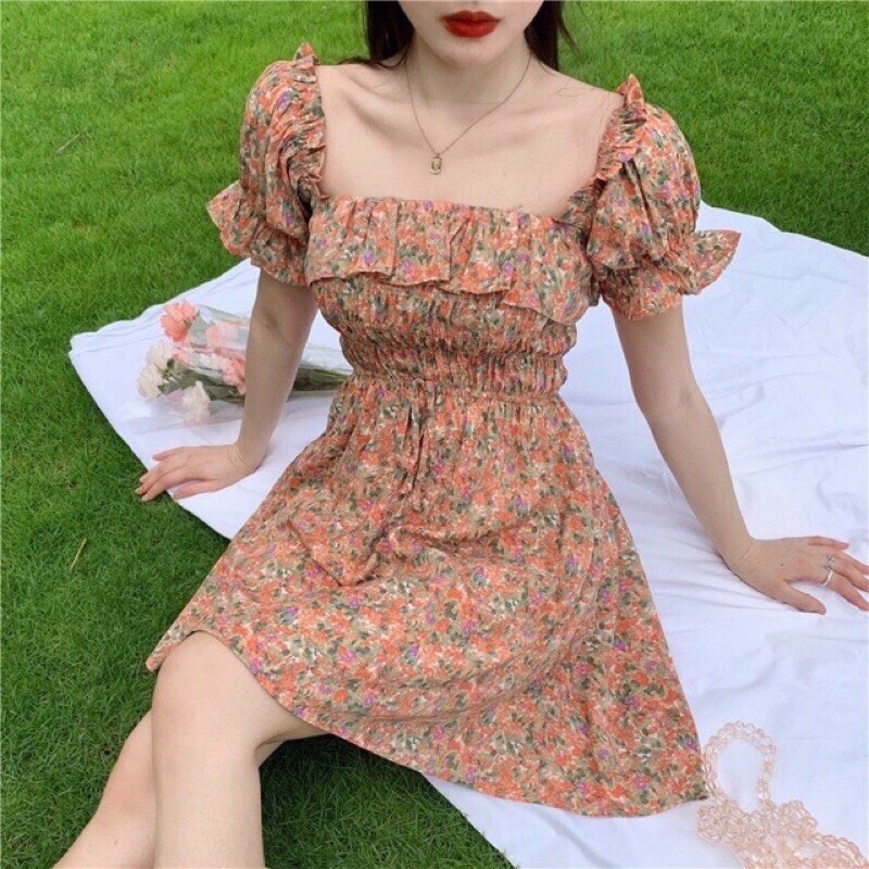 váy khách chọn trên live
