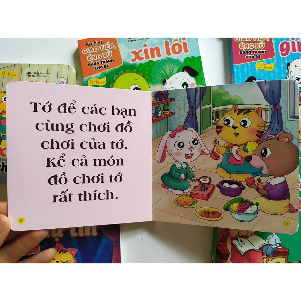 Sách Giấy Cứng - Hộp 8 Cuốn: Kĩ Năng Giao Tiếp Ứng Xử Bằng Tranh Cho Bé