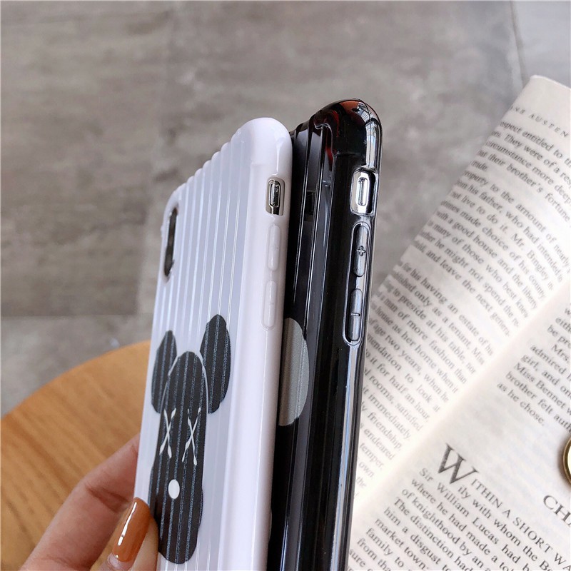 Ốp lưng iphone Gấu Kaws sọc 3D chống va đập 5/5s/6/6plus/6s/6splus/7/7plus/8/8plus/x/xr/xs/11/12/pro/max/plus/promax | BigBuy360 - bigbuy360.vn