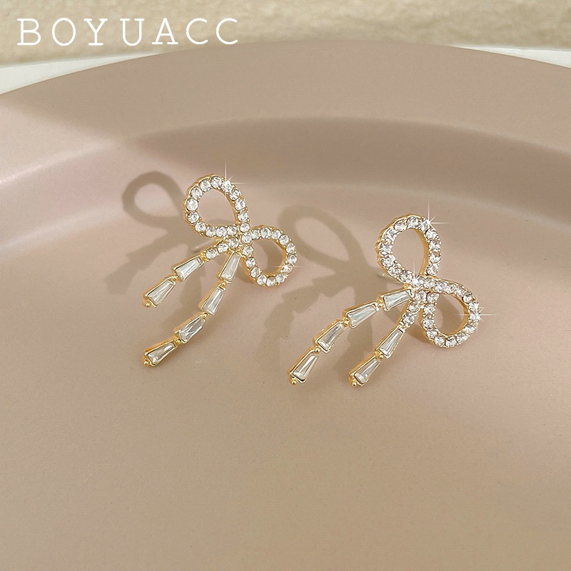 Khuyên Tai Hàn Quốc Kiểu Dáng Sang Trọng Thời Trang Dành Cho Nữ 2022