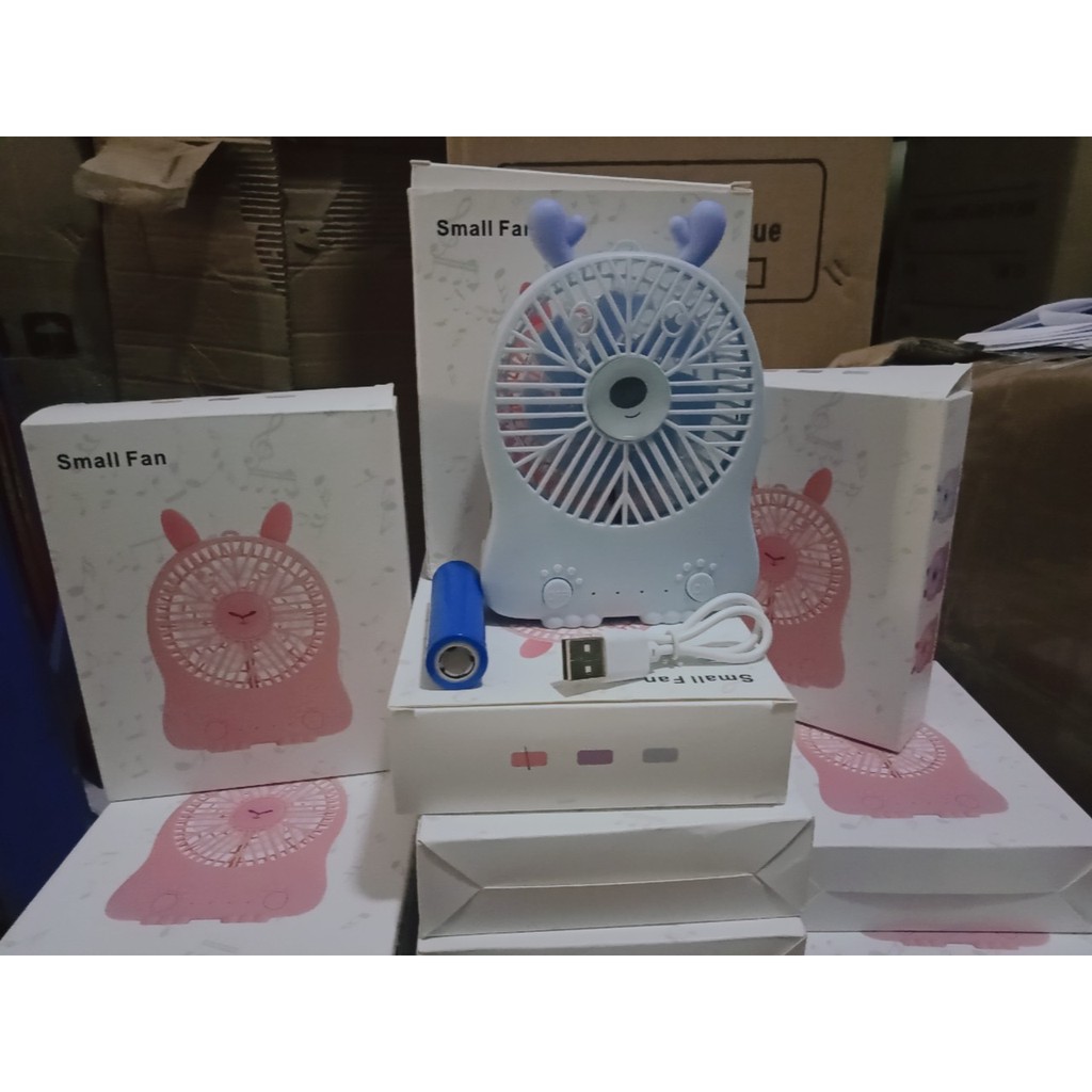 Quạt mini cầm tay Small Fan - Quạt để bàn hình thú siêu dễ thương