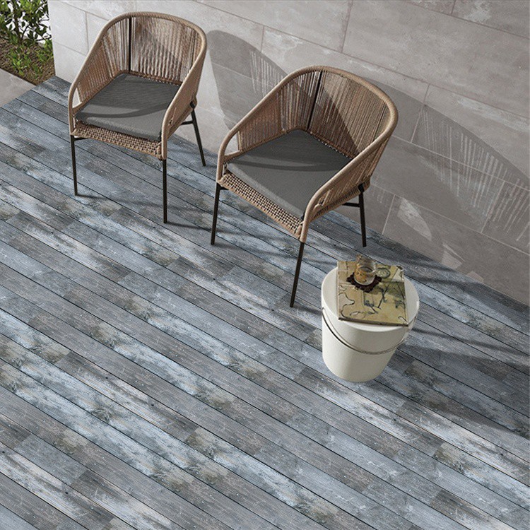 Cuộn nhựa PVC dán lót sàn 500 * 20cm siêu dính