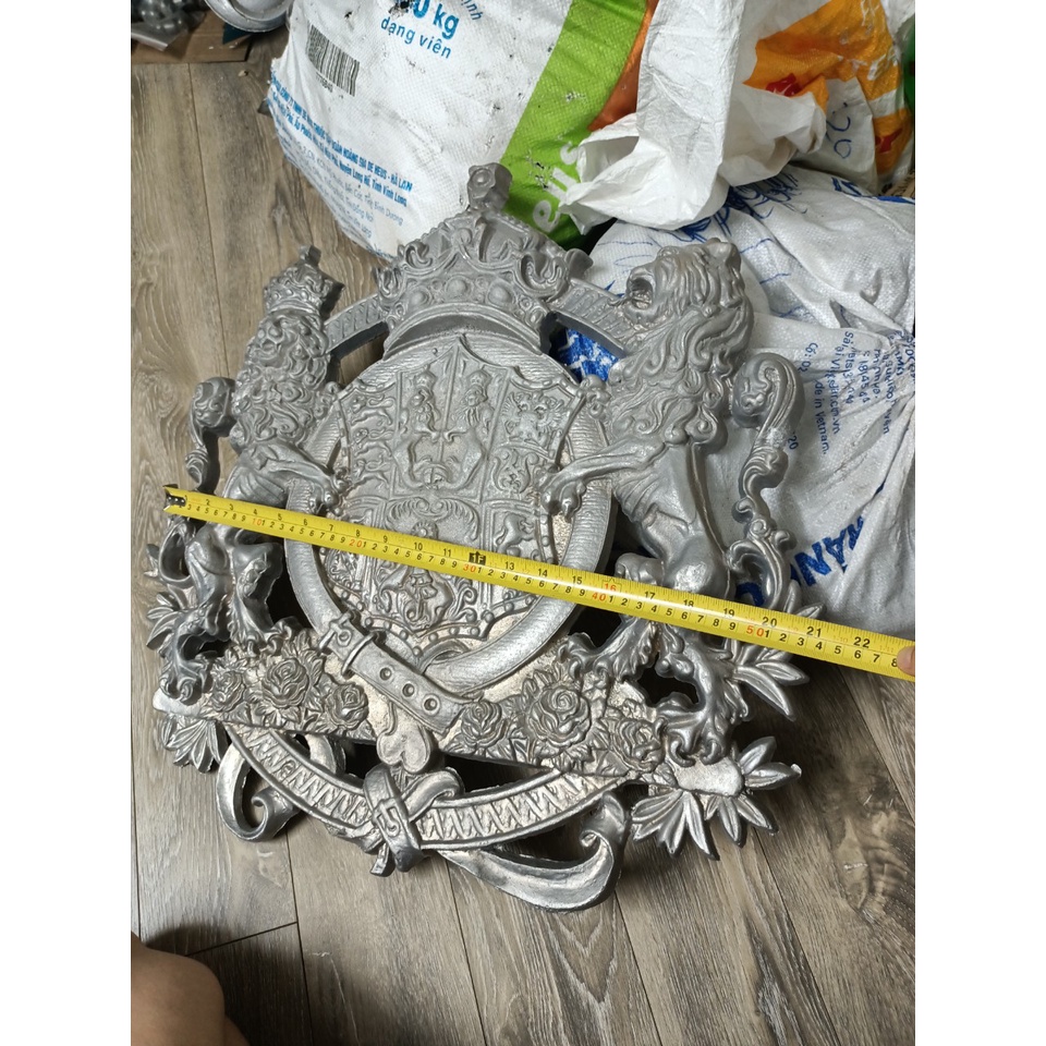 Sư tử nhôm đúc gắn cửa cổng biệt thự