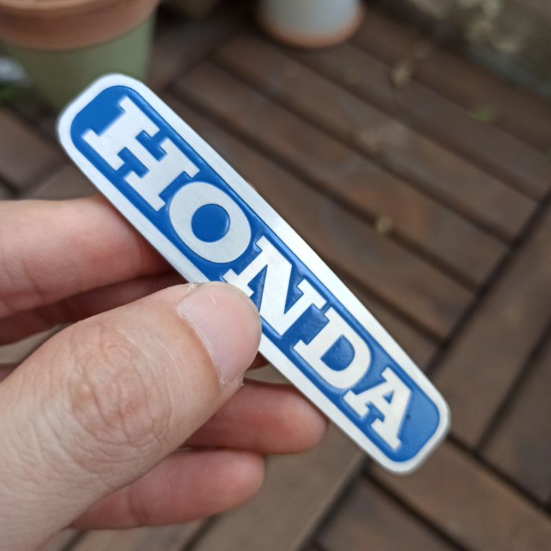 Tem yếm, logo bửng honda dame, c50, c70, 78 bằng nhôm