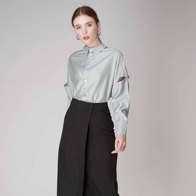 Áo khoét tay thời trang Up to Seconds