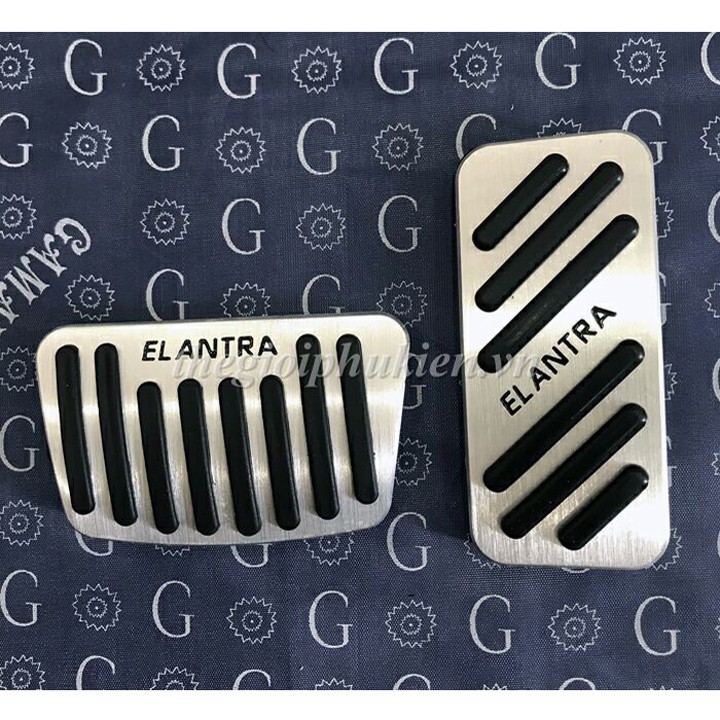 Ốp chân phanh, chân ga xe Elantra 2017-2018 2019 2020 chịu lực tốt, bám chân, tăng ma sát