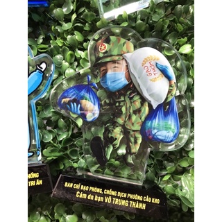 (Quận 1 TPHCM) Kỷ Niệm Chương - Pha Lê - Chibi