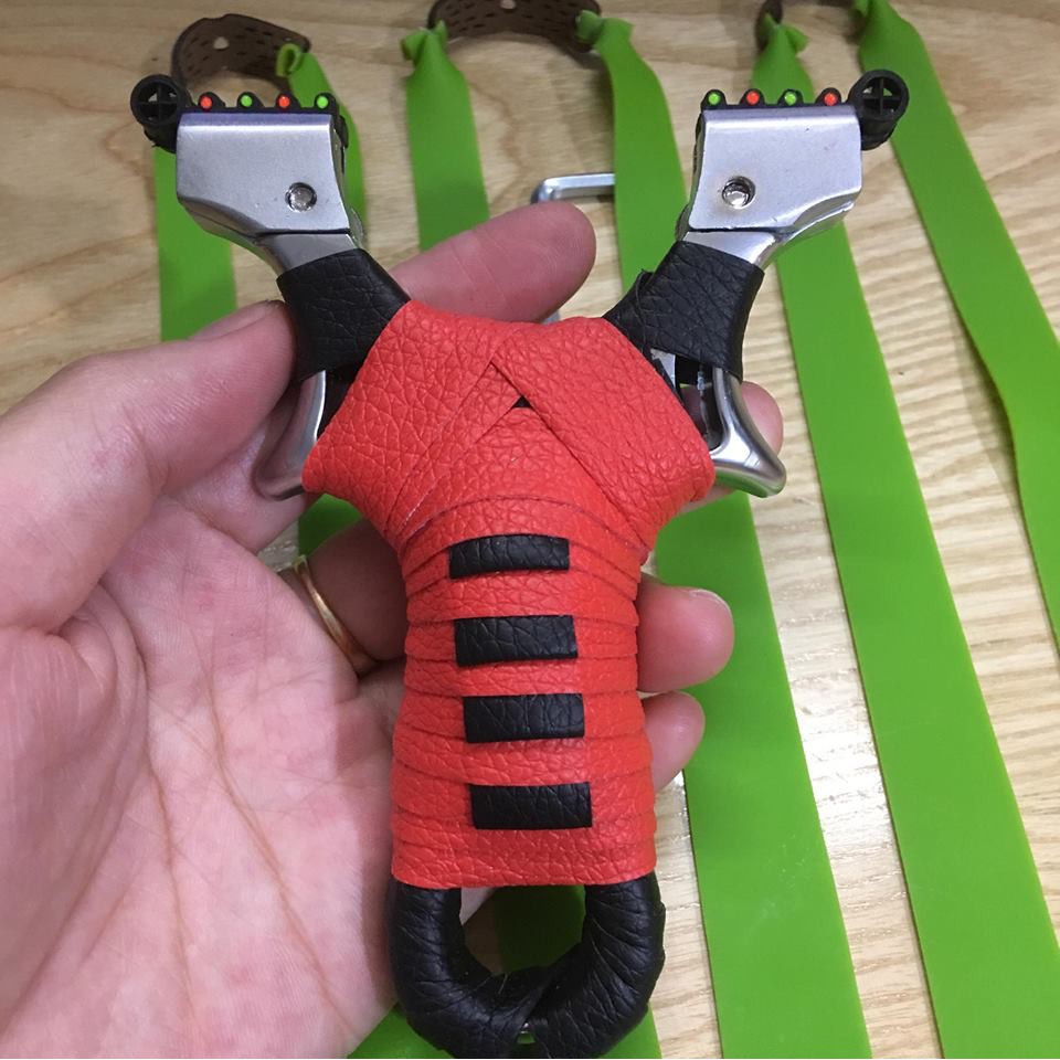 Ná cao su ONEHIT SIÊU VIP 2018 có thước ngắm tặng 2 dây