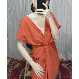 Đầm xoắn eo màu cam đất- vải linen