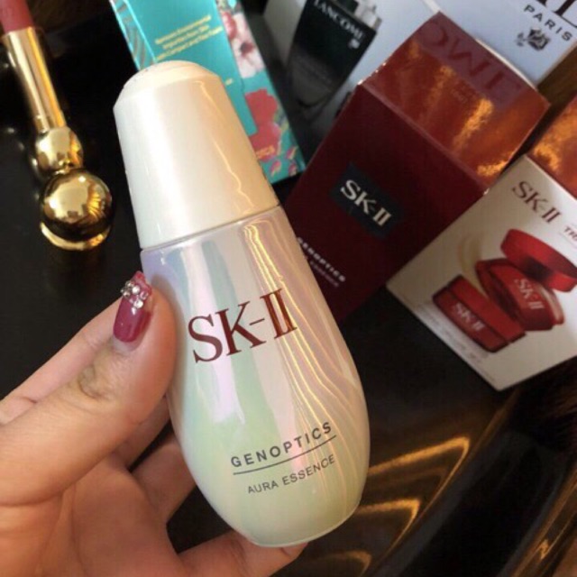 Tinh chất làm trắng da SK-II Genoptics Aura Esence