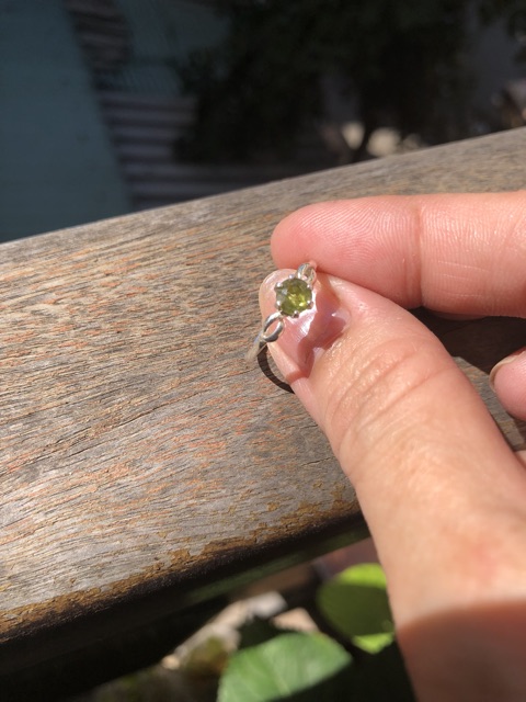 Nhẫn bạc đá chủ tourmaline