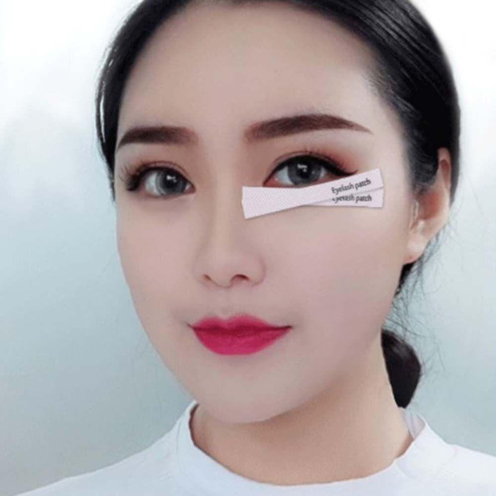 Miếng Dán Hỗ Trợ Trang Điểm Mắt Khói Tiện Lợi Dành Cho Nữ