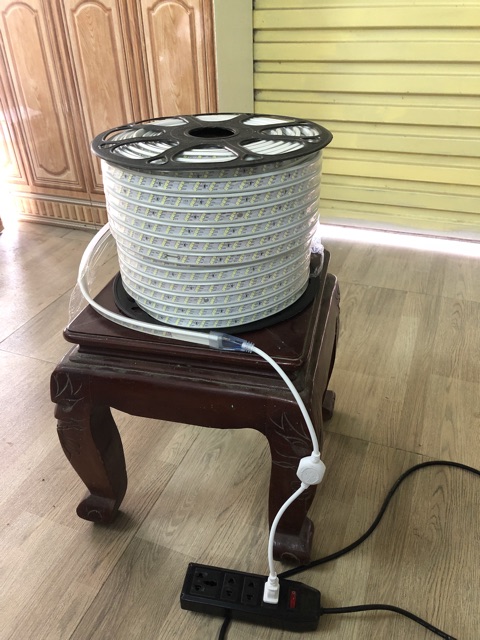 LED dây 3 hàng bóng 2835- Trang trí dịp Tết cuộn 100m