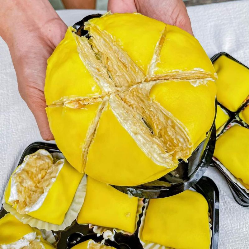 Bánh crepe ngàn lớp.